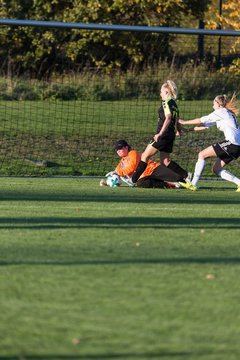 Bild 349 - Frauen TSV Vineta Audorg - SV Friesia 03 Riesum Lindholm : Ergebnis: 2:4